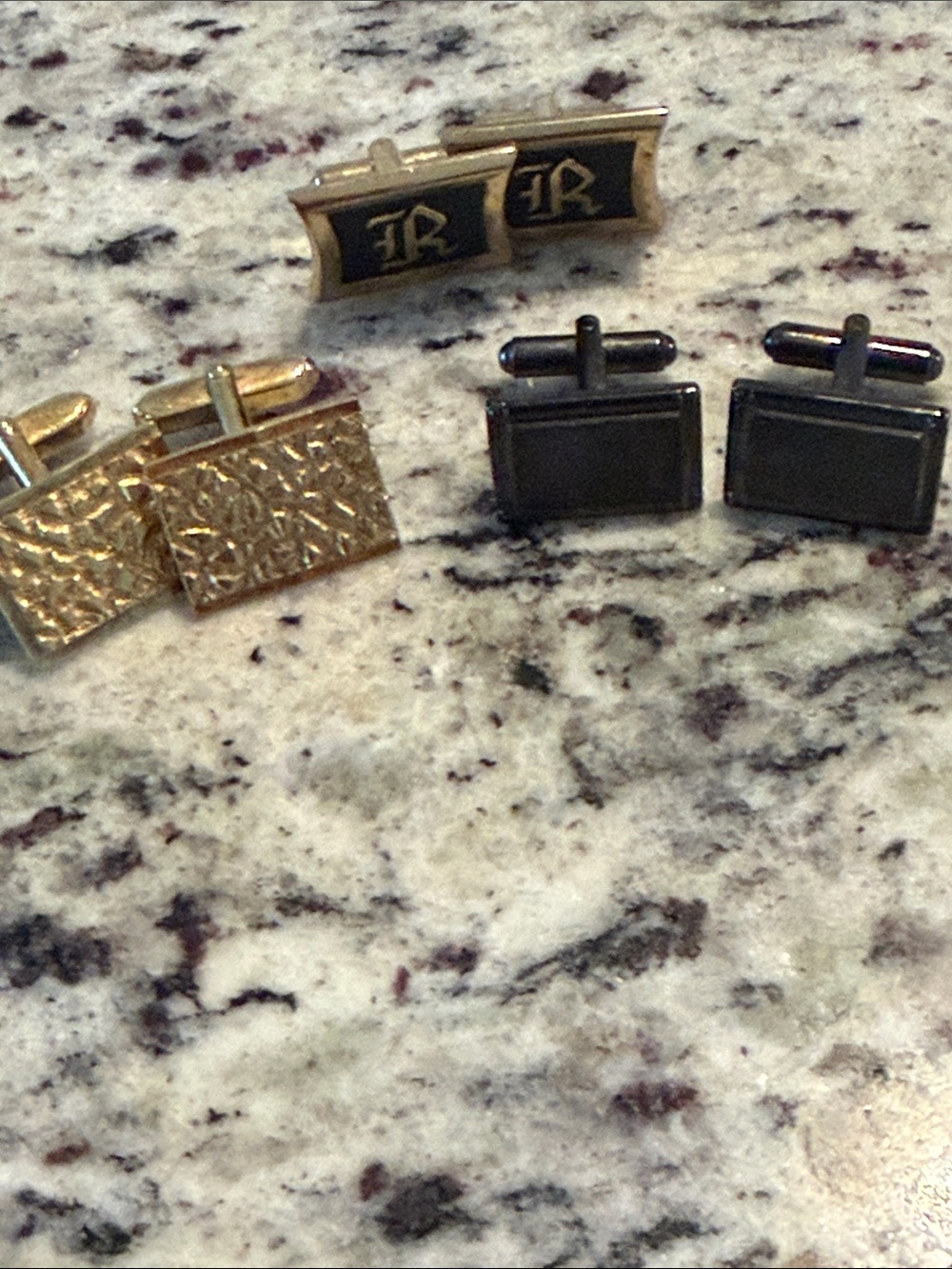 Mixed Gold & Silver Cufflink Set - Picture 14 of 16